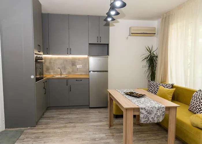 Alagen Lejlighed Burgas City
